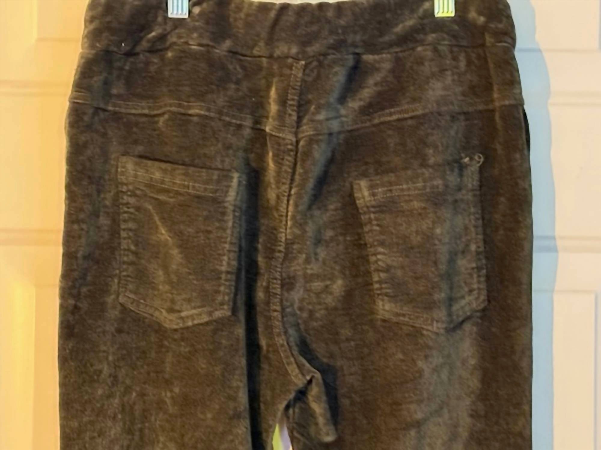 Brand Bazar - Women's Velour like material pant