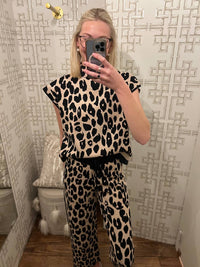 Entro - Women's Cheetah Sweater Pants