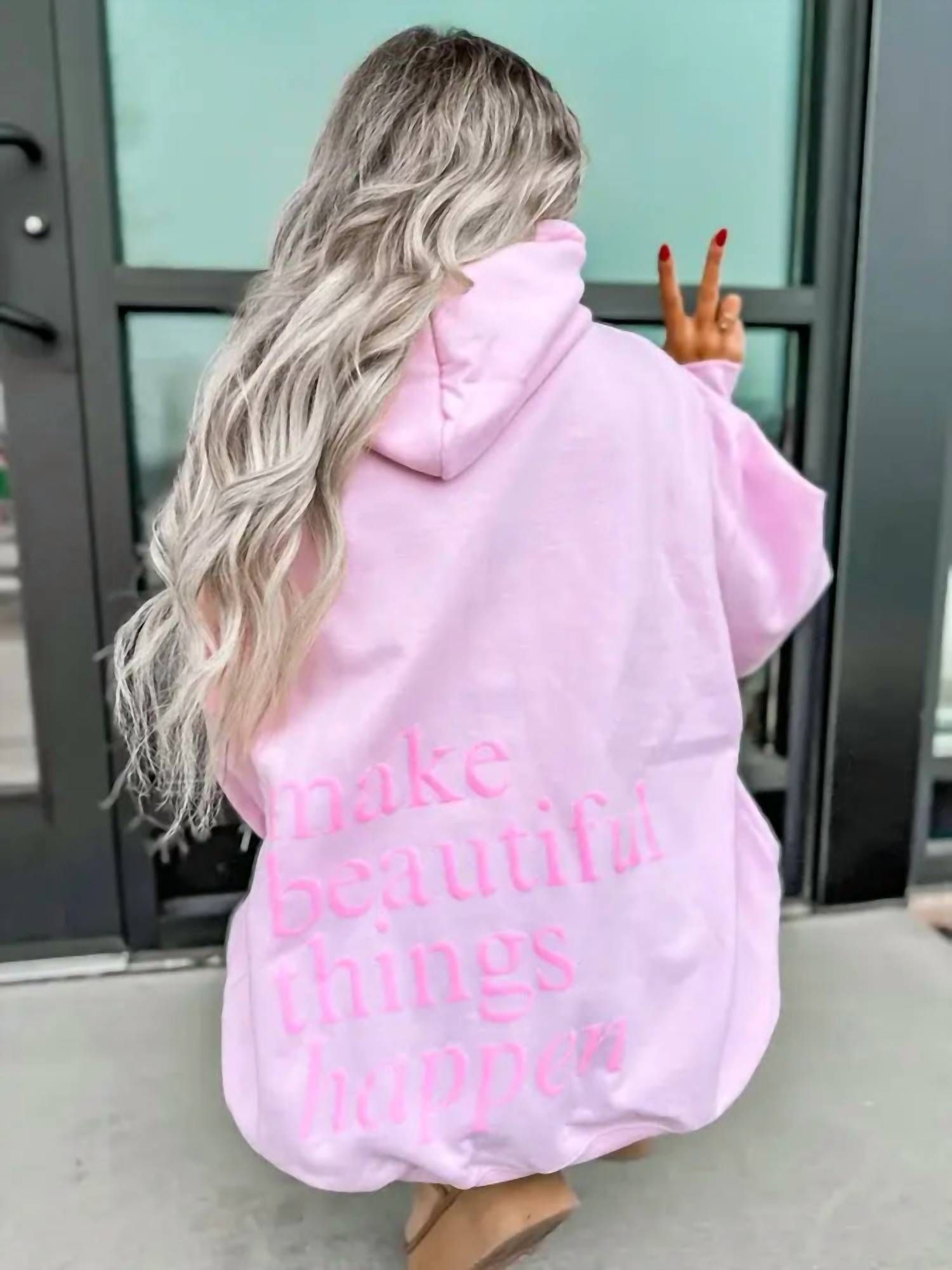 Birdie - Graphic Hoodie