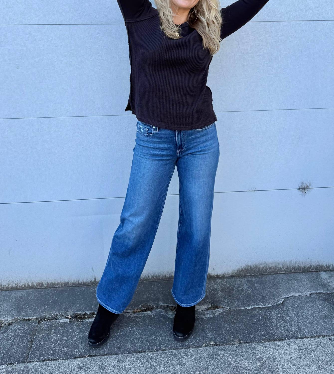 Dylan - Sadie Raglan Top