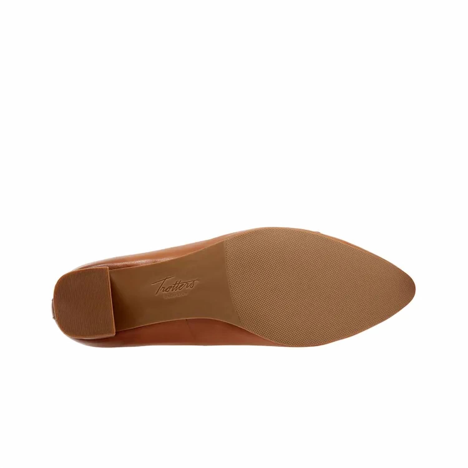 Trotters Women's Kenzie Modern Block Heel in luggage - women's heels - view 4