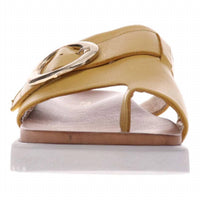 Revere - Women's Biscay Sandal