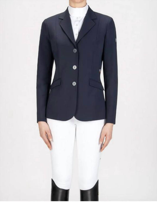 HAYLEY – HUNTER WOMEN’S SHOW COAT IN X-COOL EVO