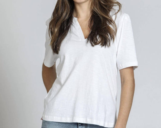 Apny - Split Neck Tee with Short Sleeves