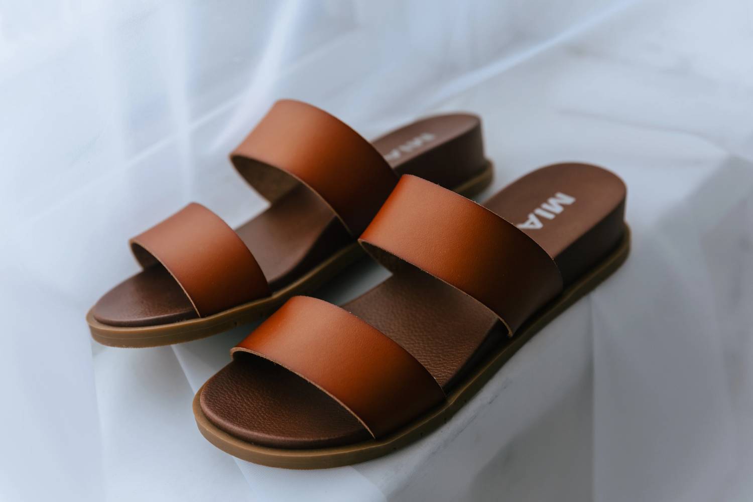 Mia - Women's Yelena Slip-on Sandal