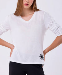 French Kyss - V-neck Top With Flower