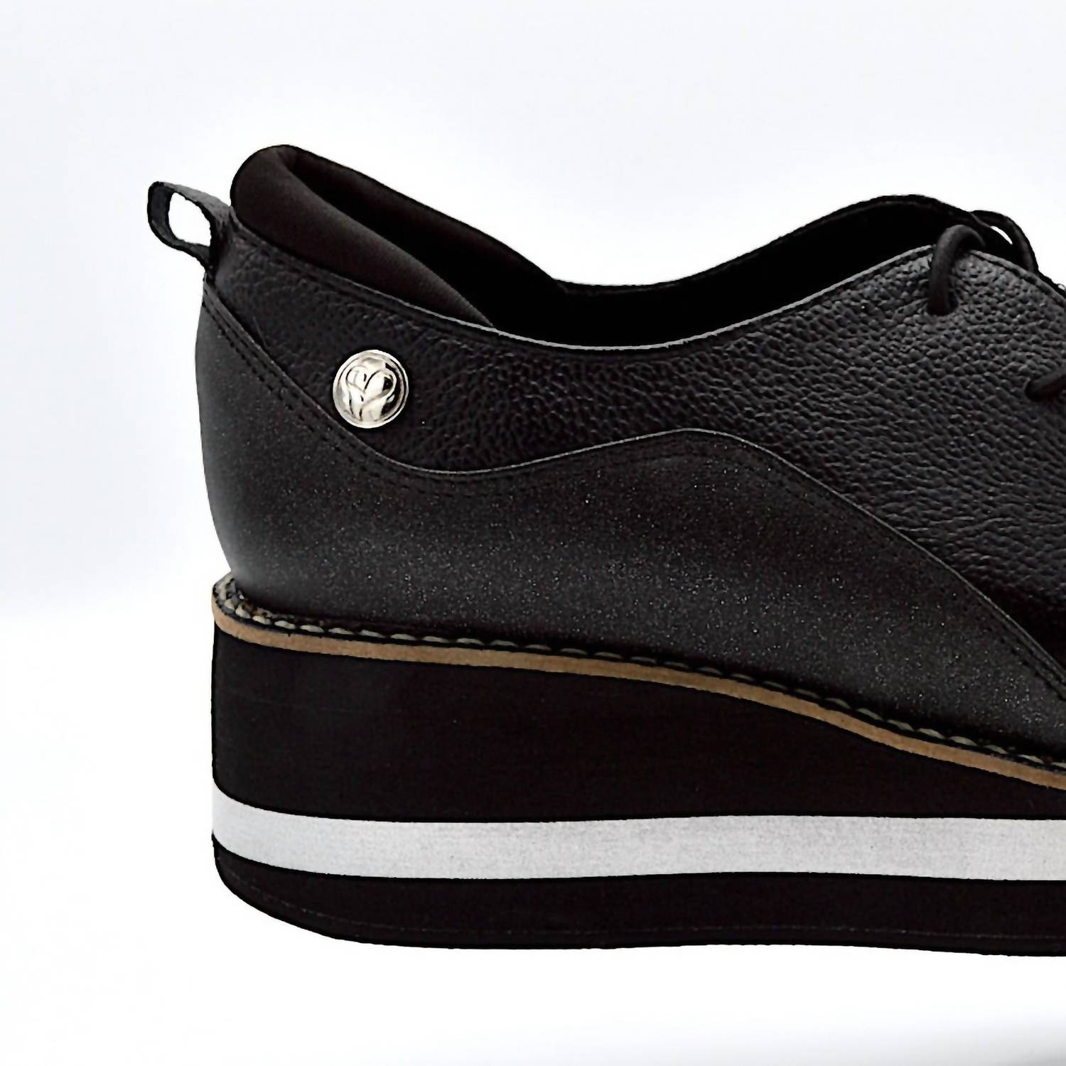 Chelsea Jones - Women's Tempo Oxford Shoes