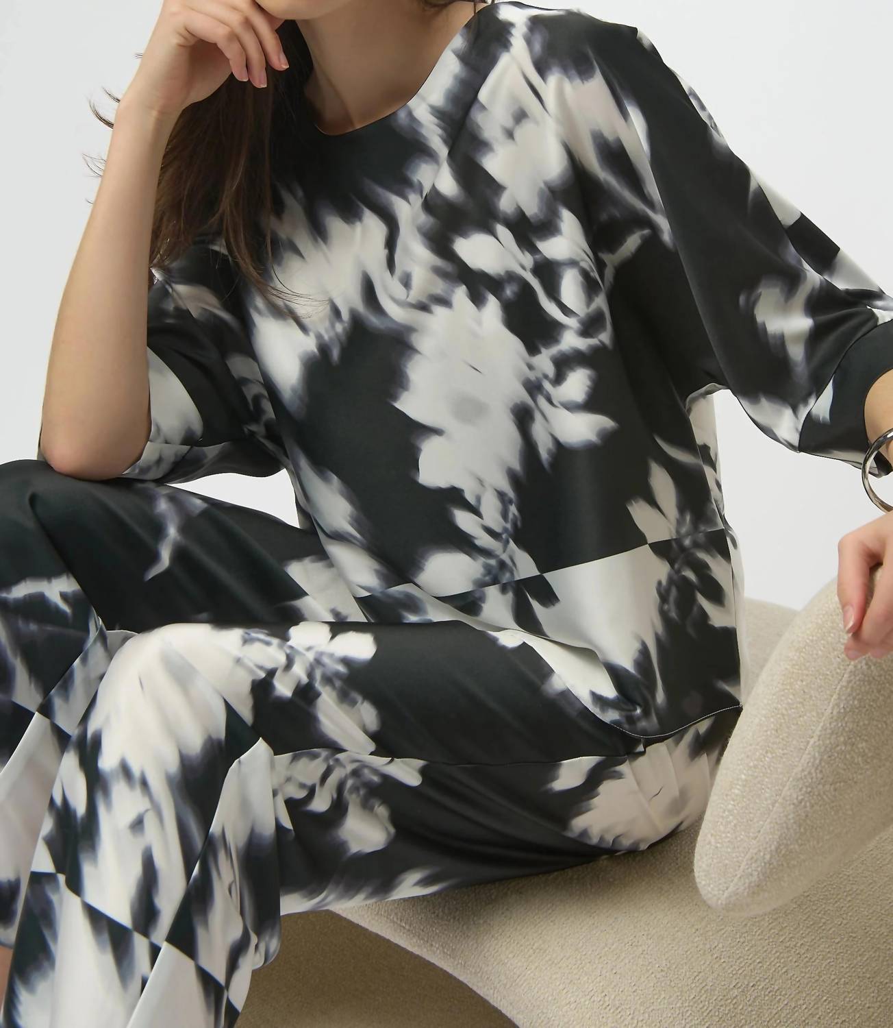 Joseph Ribkoff - Floral Satin Boxy Top