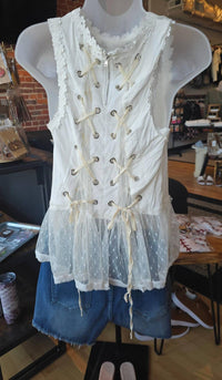POL Women's Sleeveless Lace Blouse in white - women's blouse - detail view