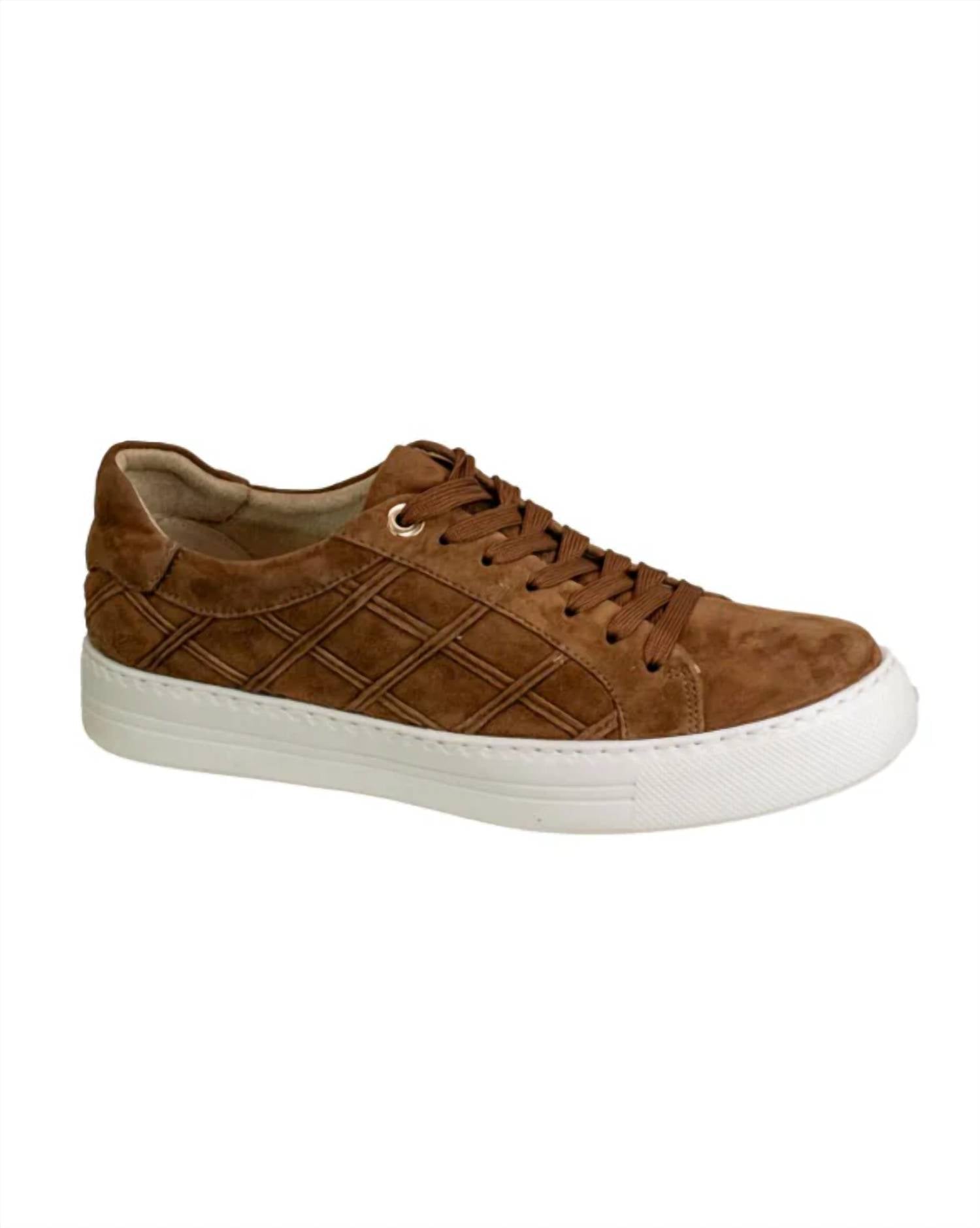 Vaneli - Women's Yashi Textured Sneaker