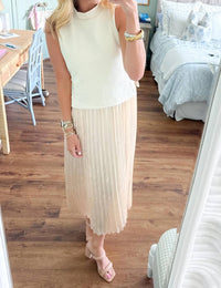 Thml - Pretty in Pleats midi Dress
