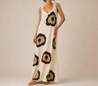 Mystery Resort - Noir Bloom Maxi Dress