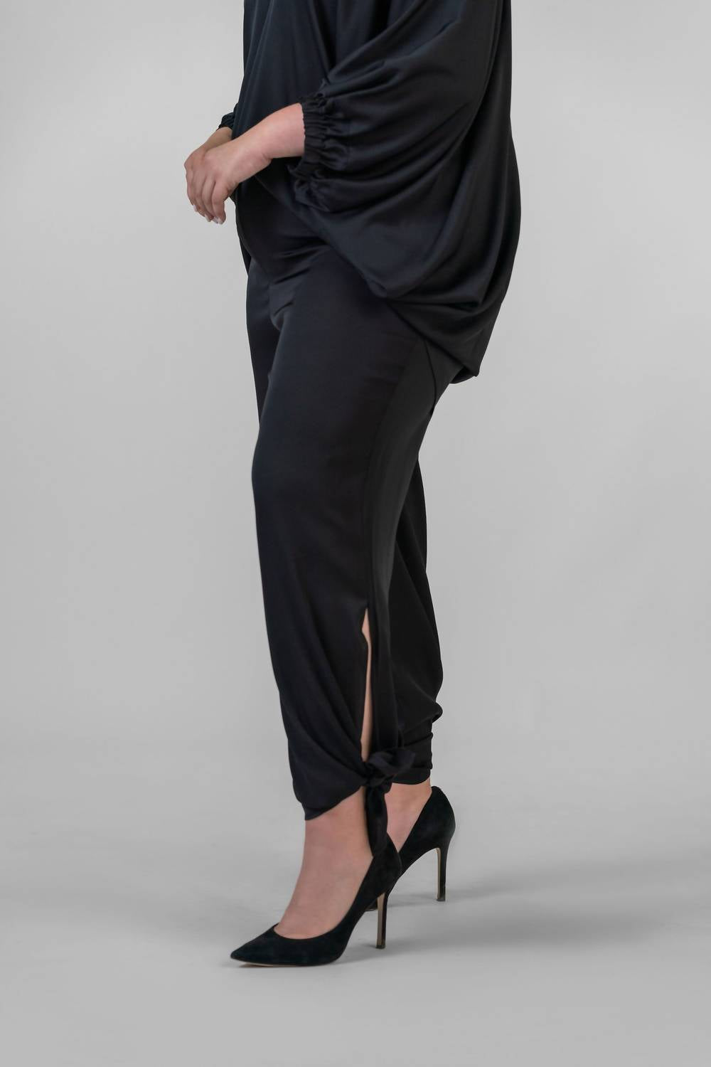 Nouvelle / Silk95Five - Pondy Straight Leg Pants - Plus