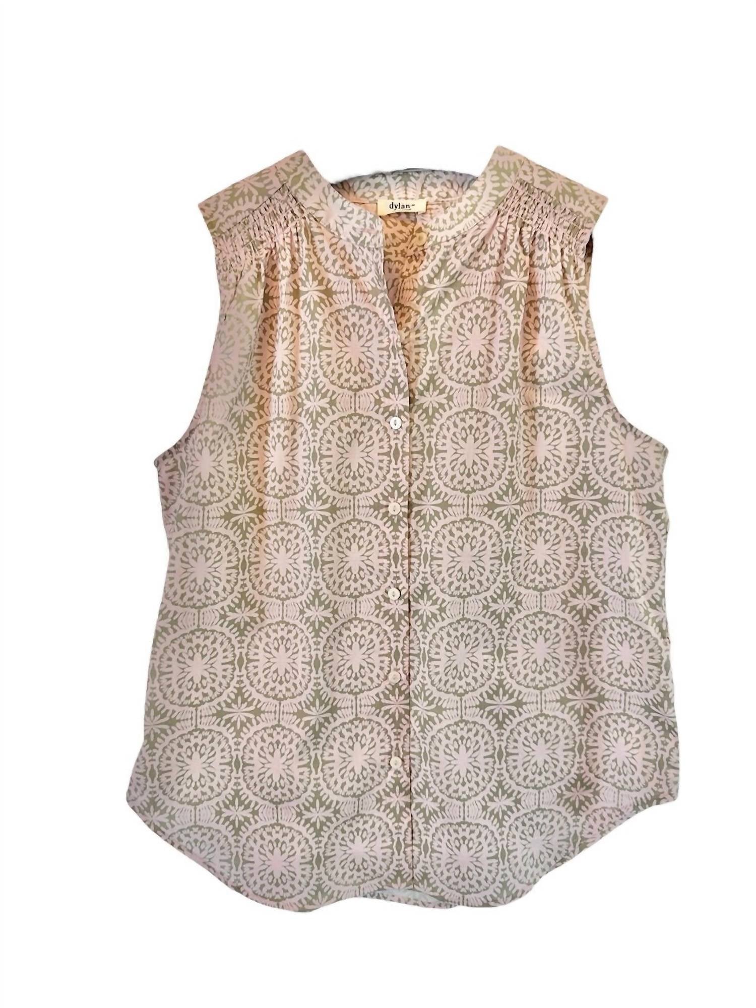 Dylan - Sara Sleeveless Button-up