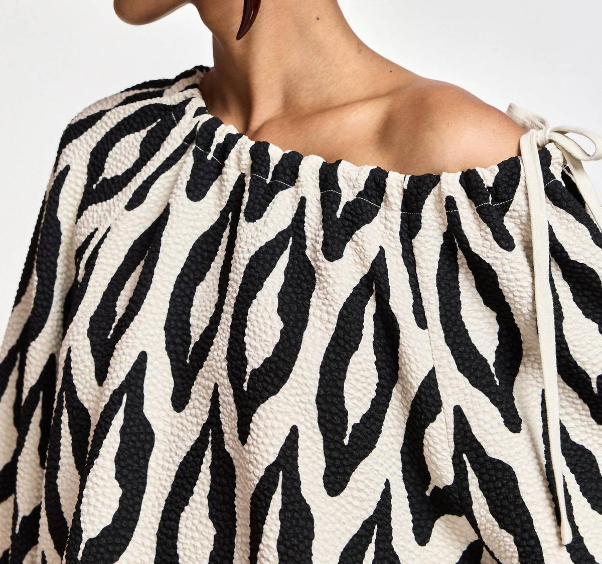 Essentiel Antwerp - Kolorful Oversized Top