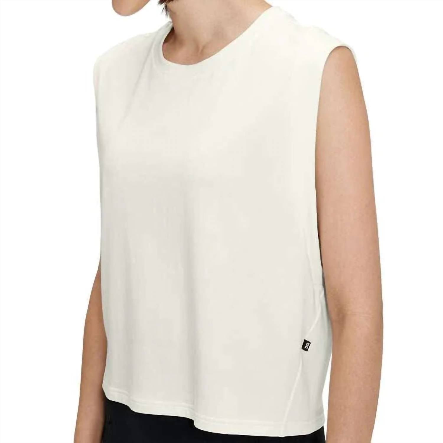 On - Focus Crop Tank Top