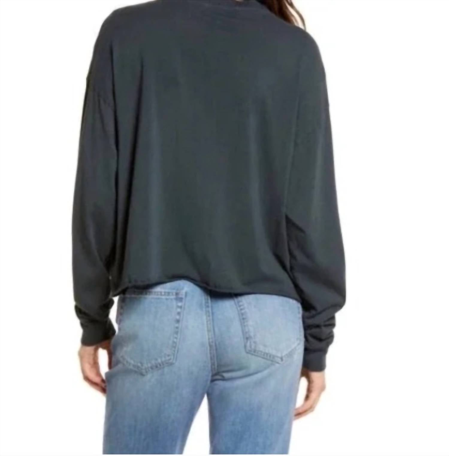 Daydreamer - Crop Graphic Sweatshirt