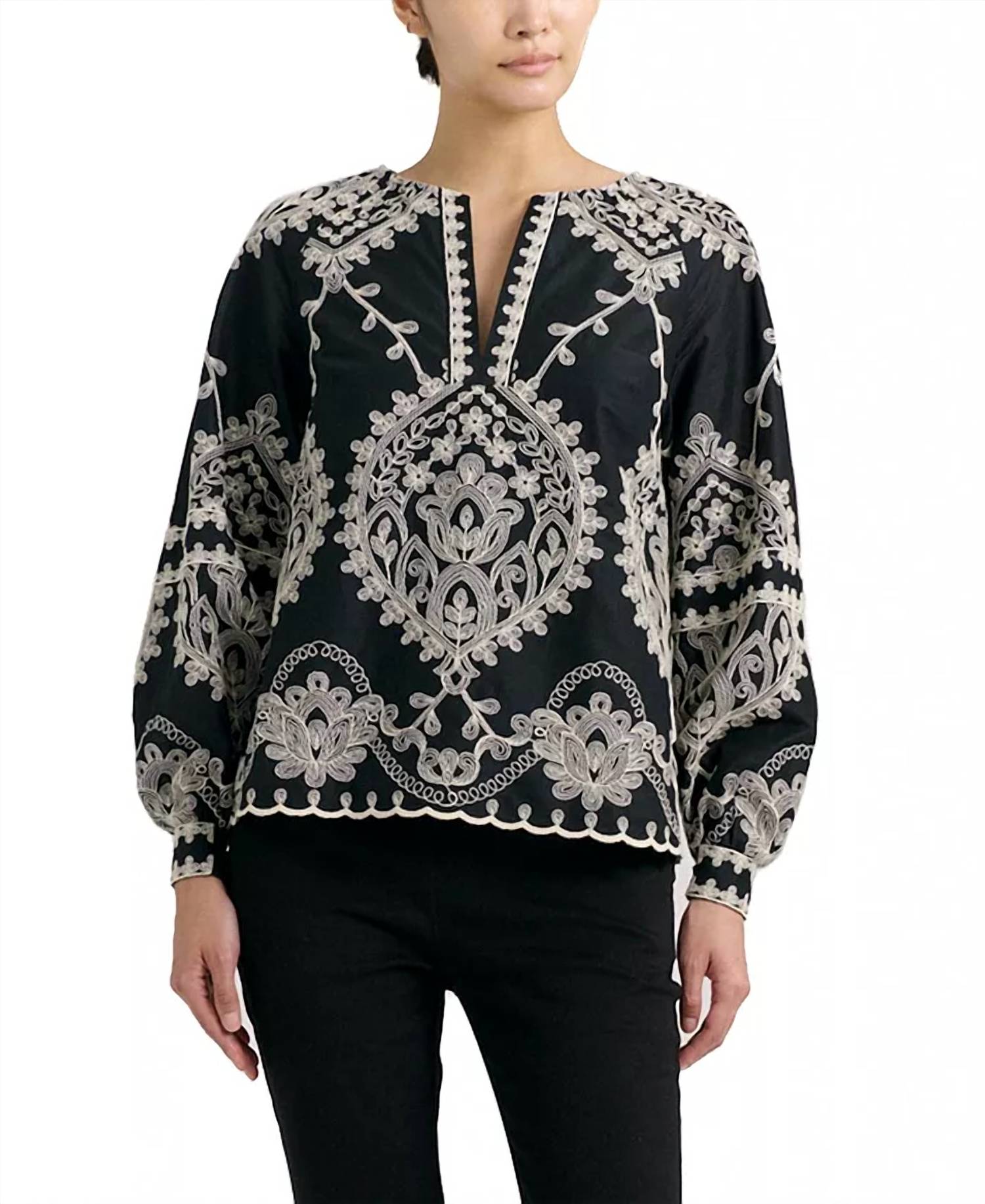 Cartolina Nantucket - Ynez V-neck Top