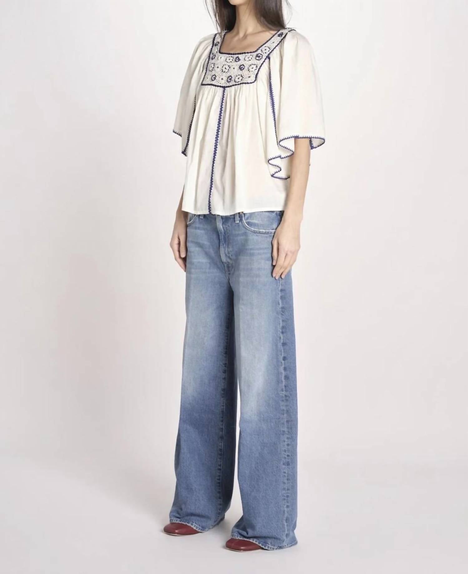 Antik Batik - mati tee