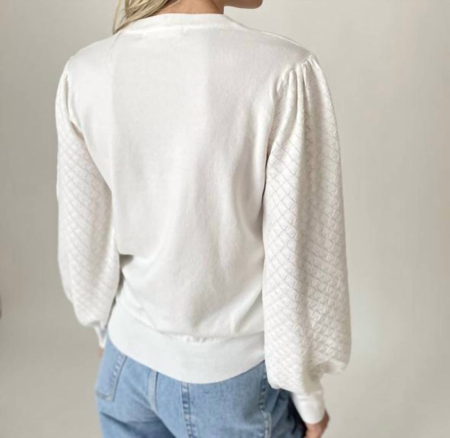 Six/Fifty - Textured Diamond Sleeve Top