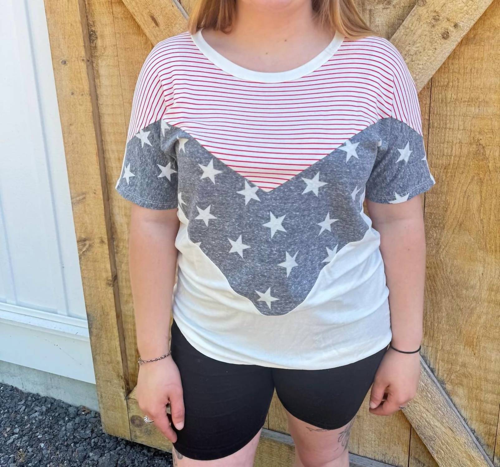 7Th Ray - Stars and Stripes Chevron Tee