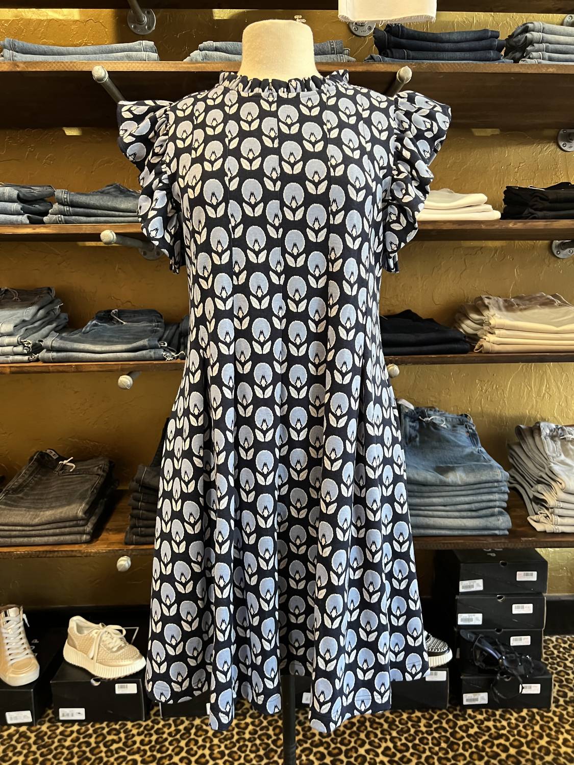 Ivy Jane - flutter sleeves dress