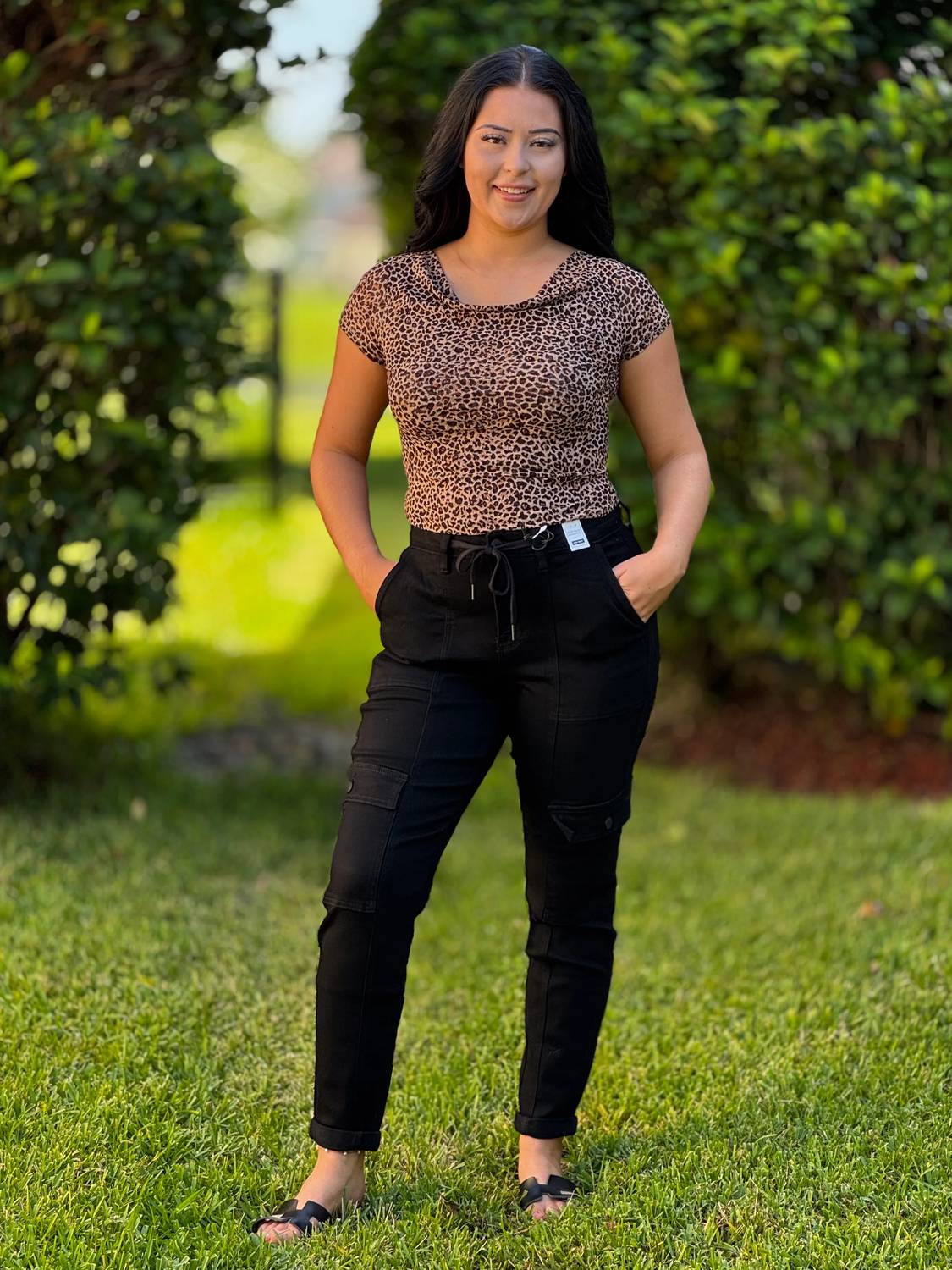 Judy Blue - Carry On Cargo Joggers