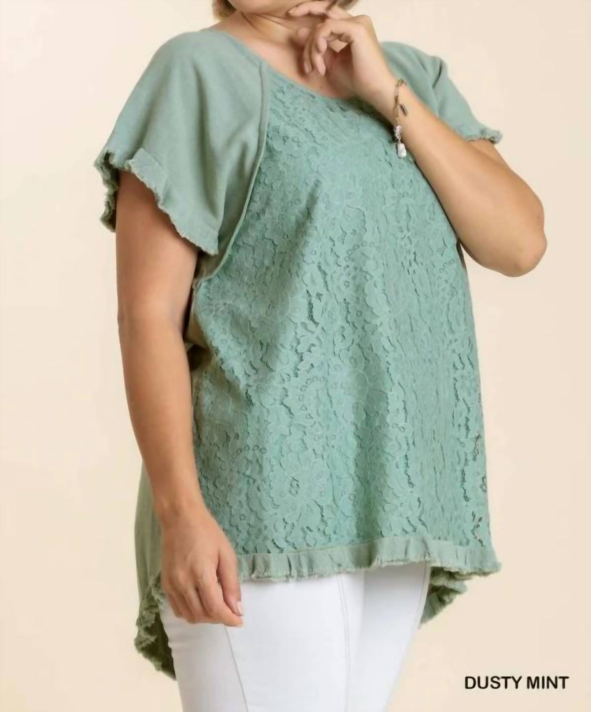 Umgee - Floral Lace Detail Short Sleeve Curvy Top