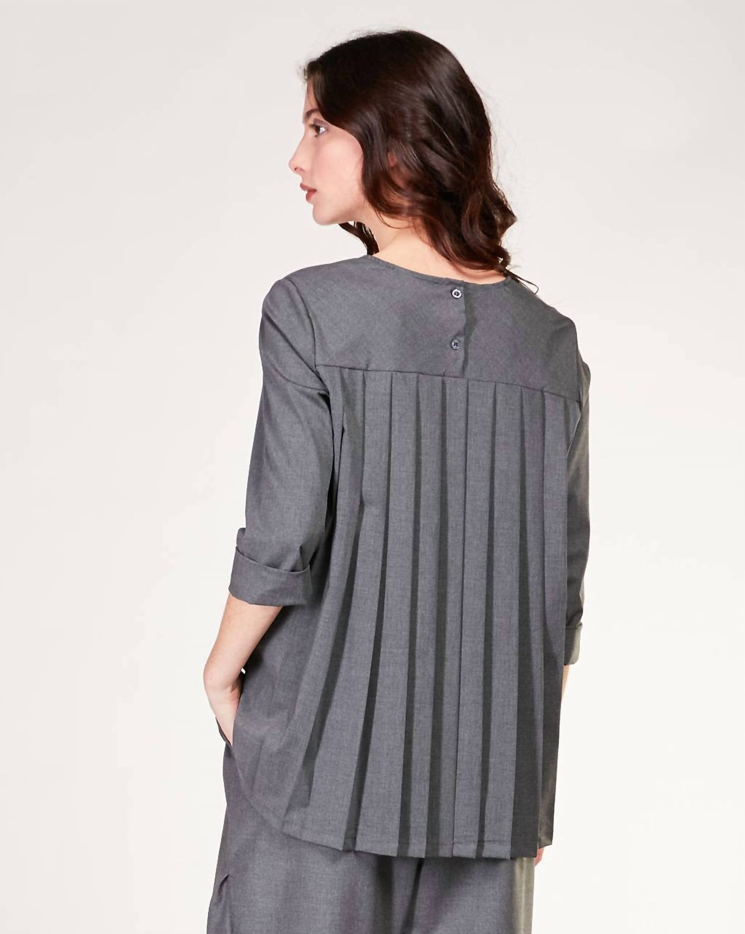 Baci - Acccordian Pleat Shirt