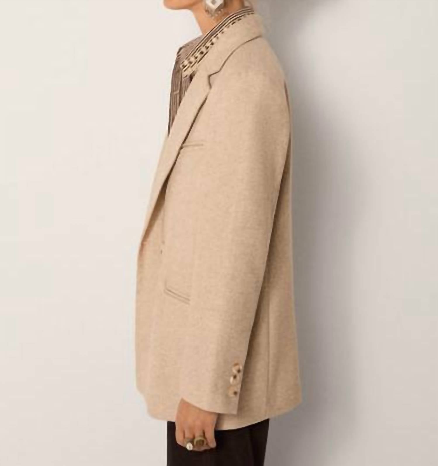 Maison Hotel Anna Blazer in beige - women's jacket - alternate view