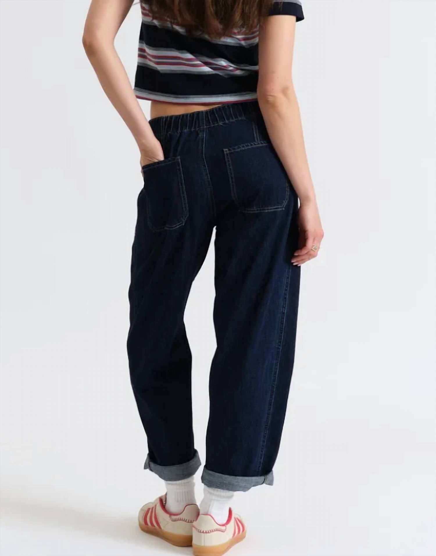 Daze - Villa Tie Jean