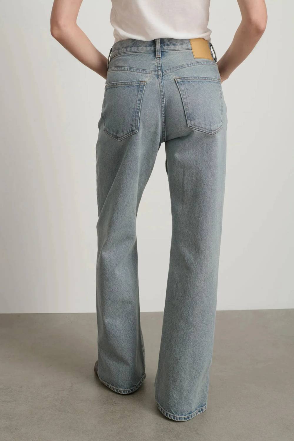 B Sides - Charlot Split Hem Jean