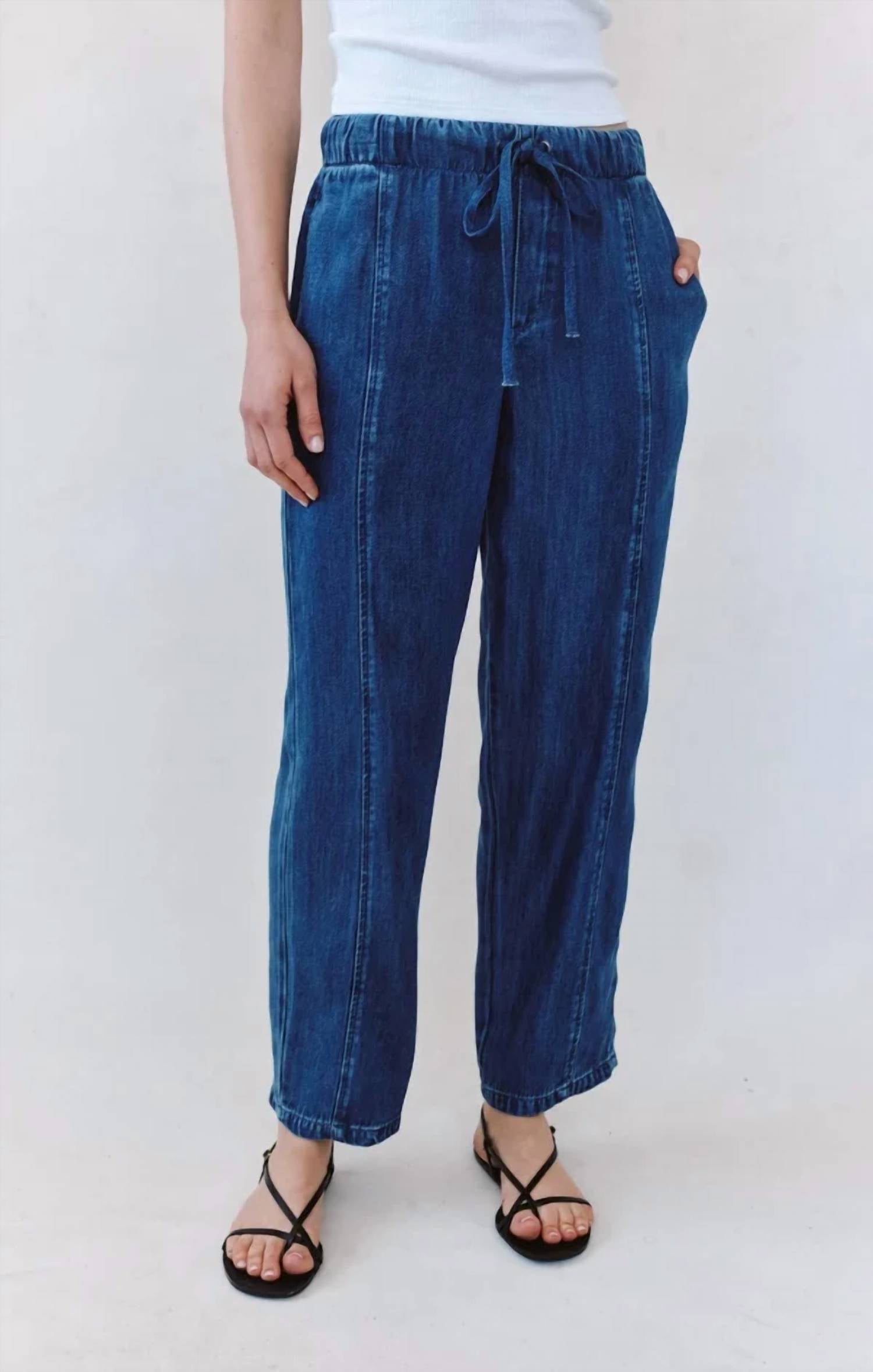 Bella Dahl - Seamed Soft Barrel With Elastic Back Jean