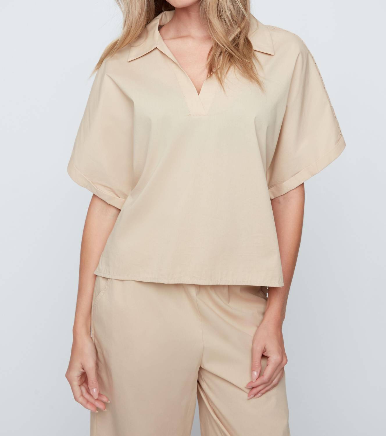 Renuar - Eyelet Back Blouse