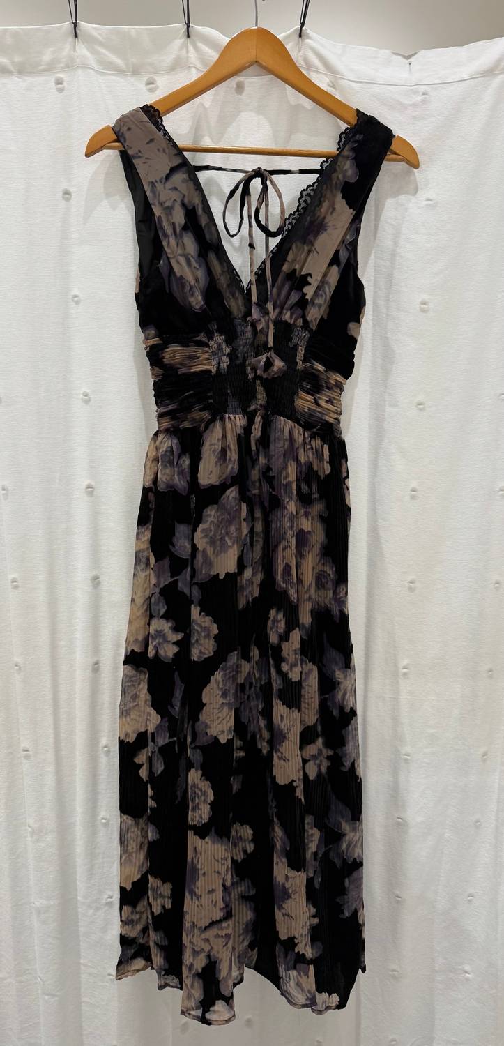 En Saison Women's Rowan Midi Dress in black - women's dress - detail view