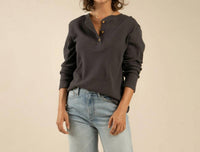 Sendero Provisions Co. - The Maven Henley Top