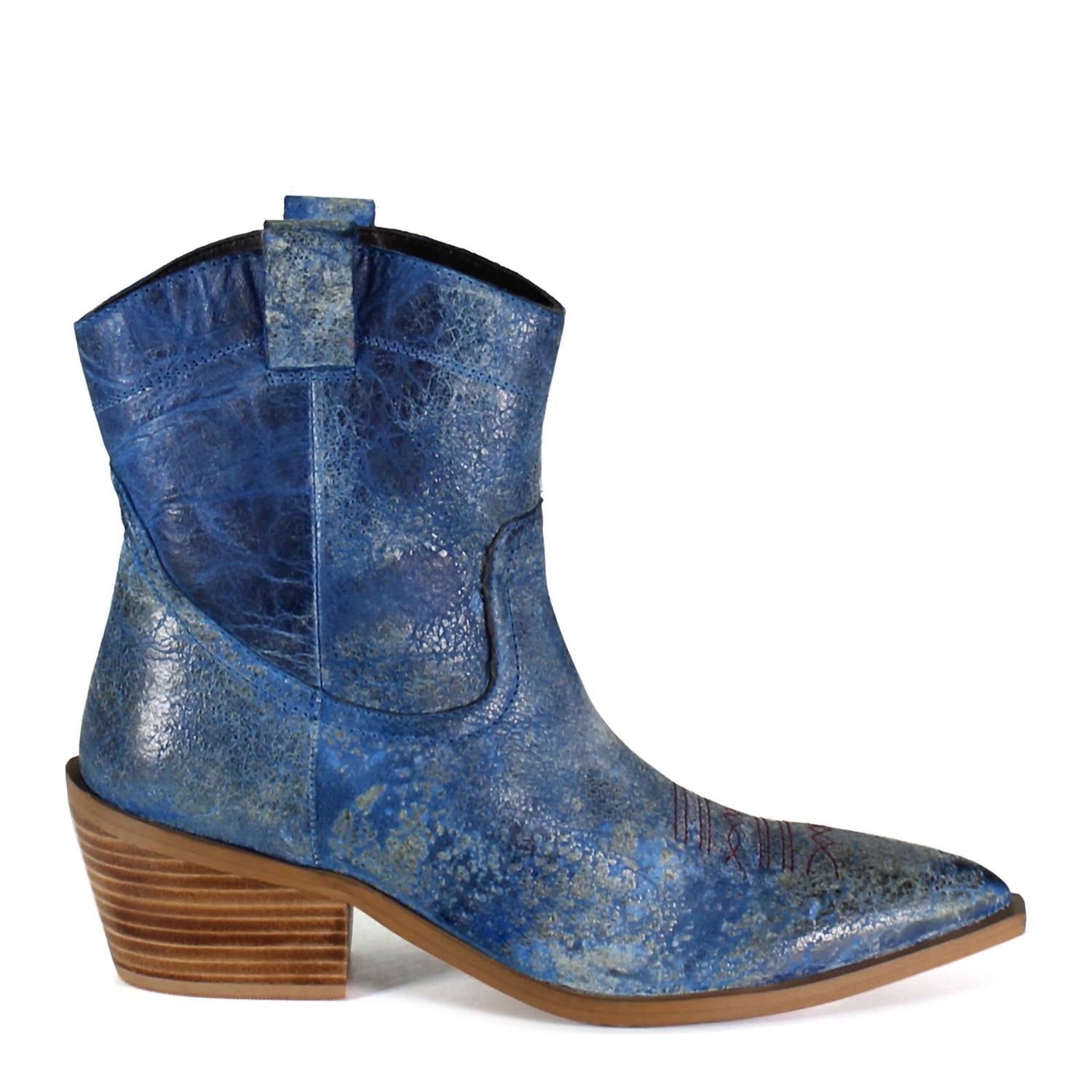 Diba True - Women's Rave Lion Western Boots