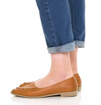 bueno Women's Brielle Flats in tan - women's flats - alternate view