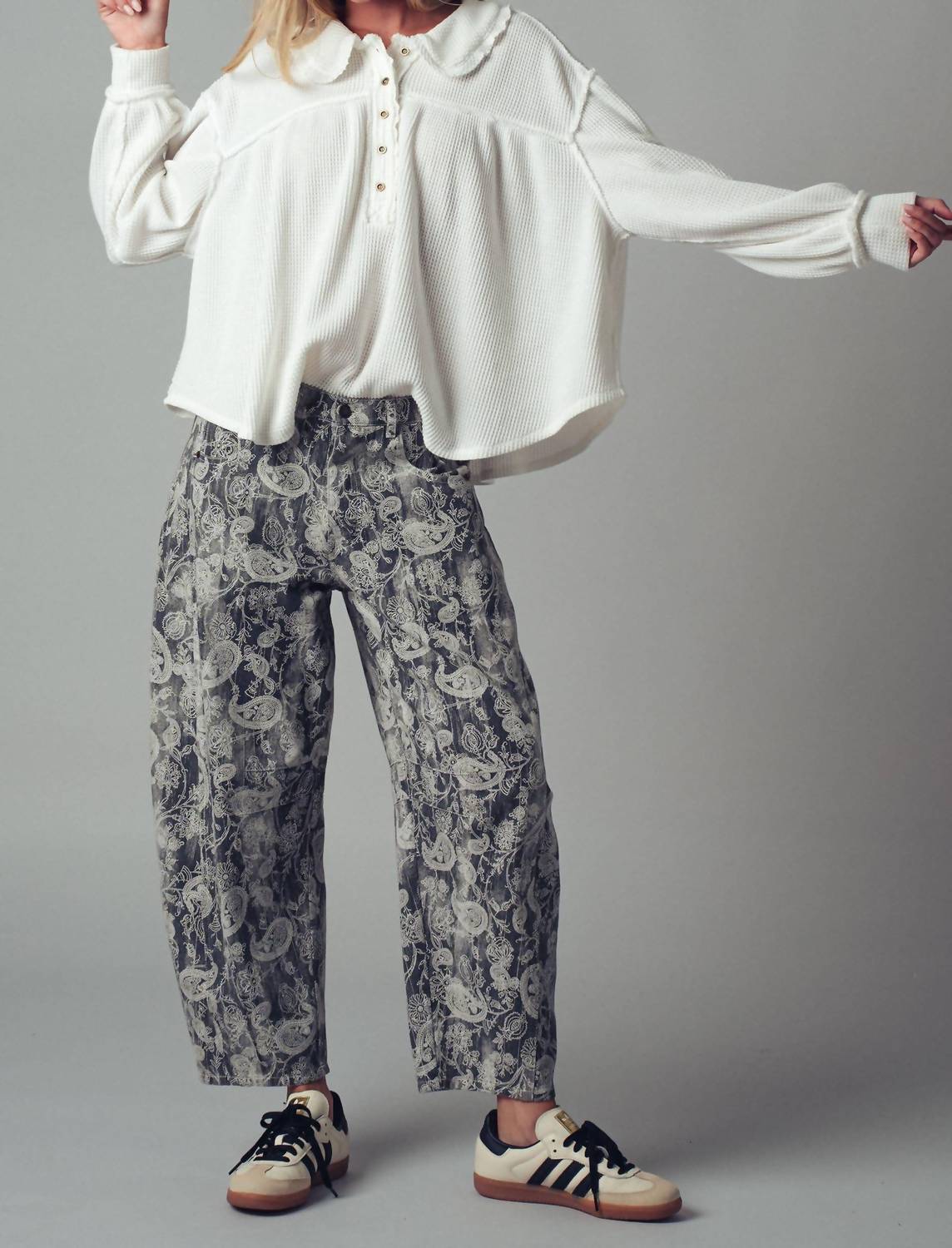Urban Daizy - Paisley Print Cropped Wide Leg Pants