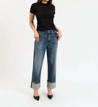 DAZE Eastside High Rise Loose Jeans in crush hour wash - women's jeans - detail view