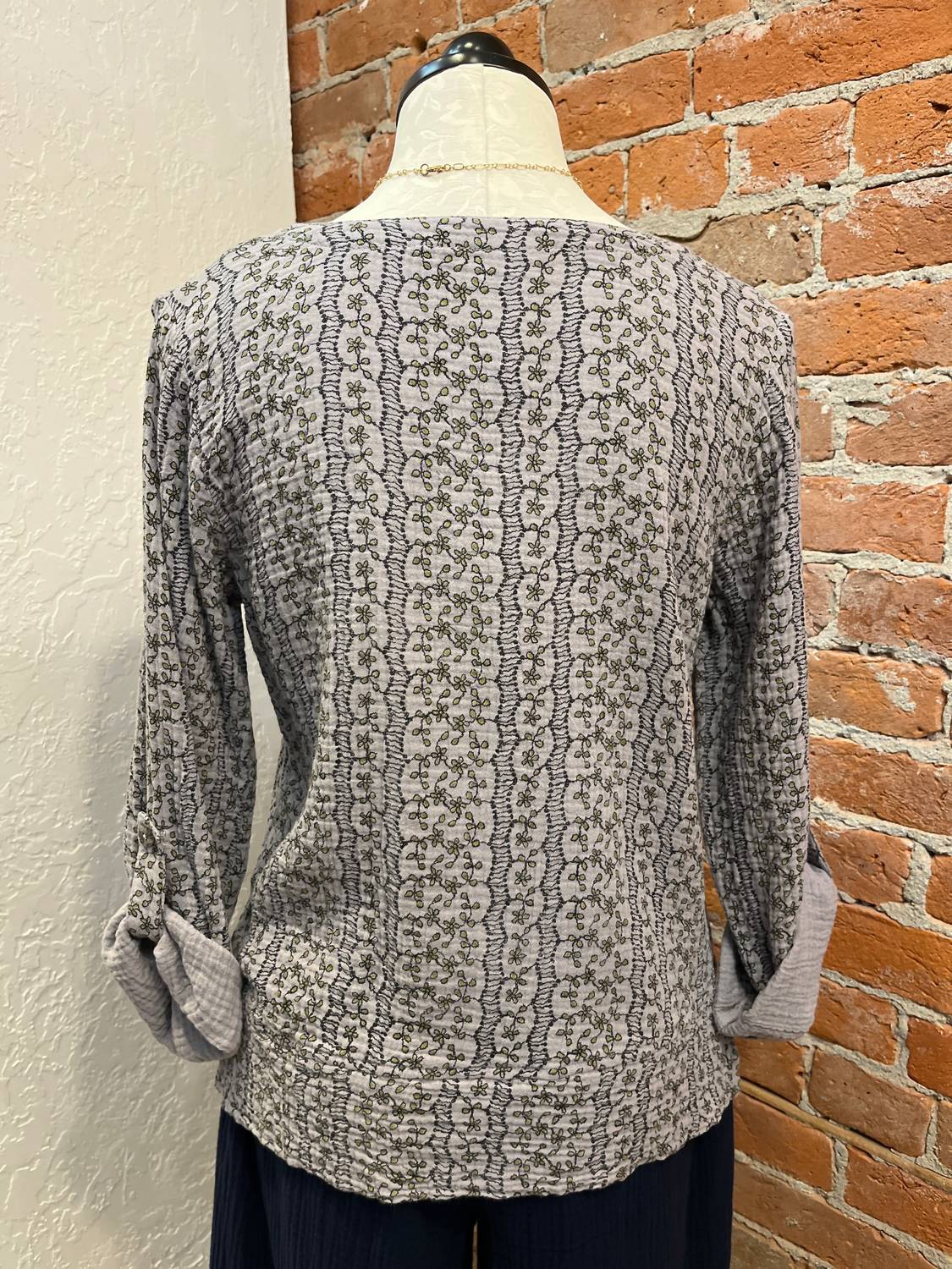 Color Me Cotton - Women's Long Sleeves Button Roll Tabs Shirt