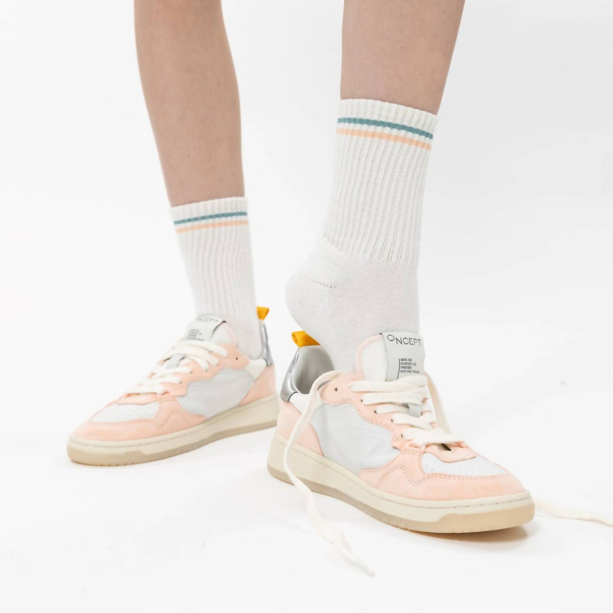 Oncept - Women's Phoenix Sneaker