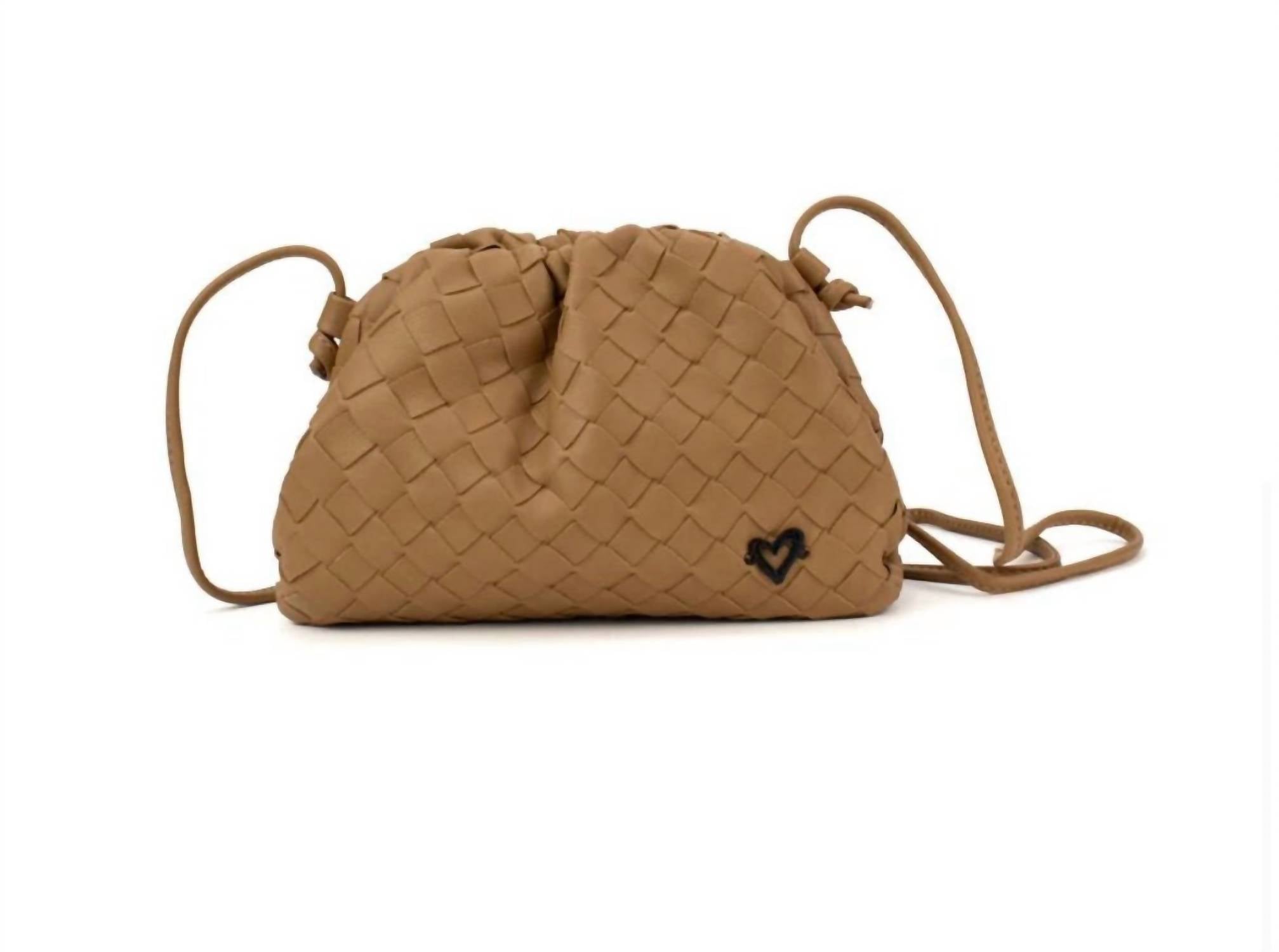 Prenelove - Women's Elgin Clam Clutch Bag