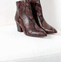 STEVE MADDEN Women's Block Heel Print Bootie in brown - women's shoe