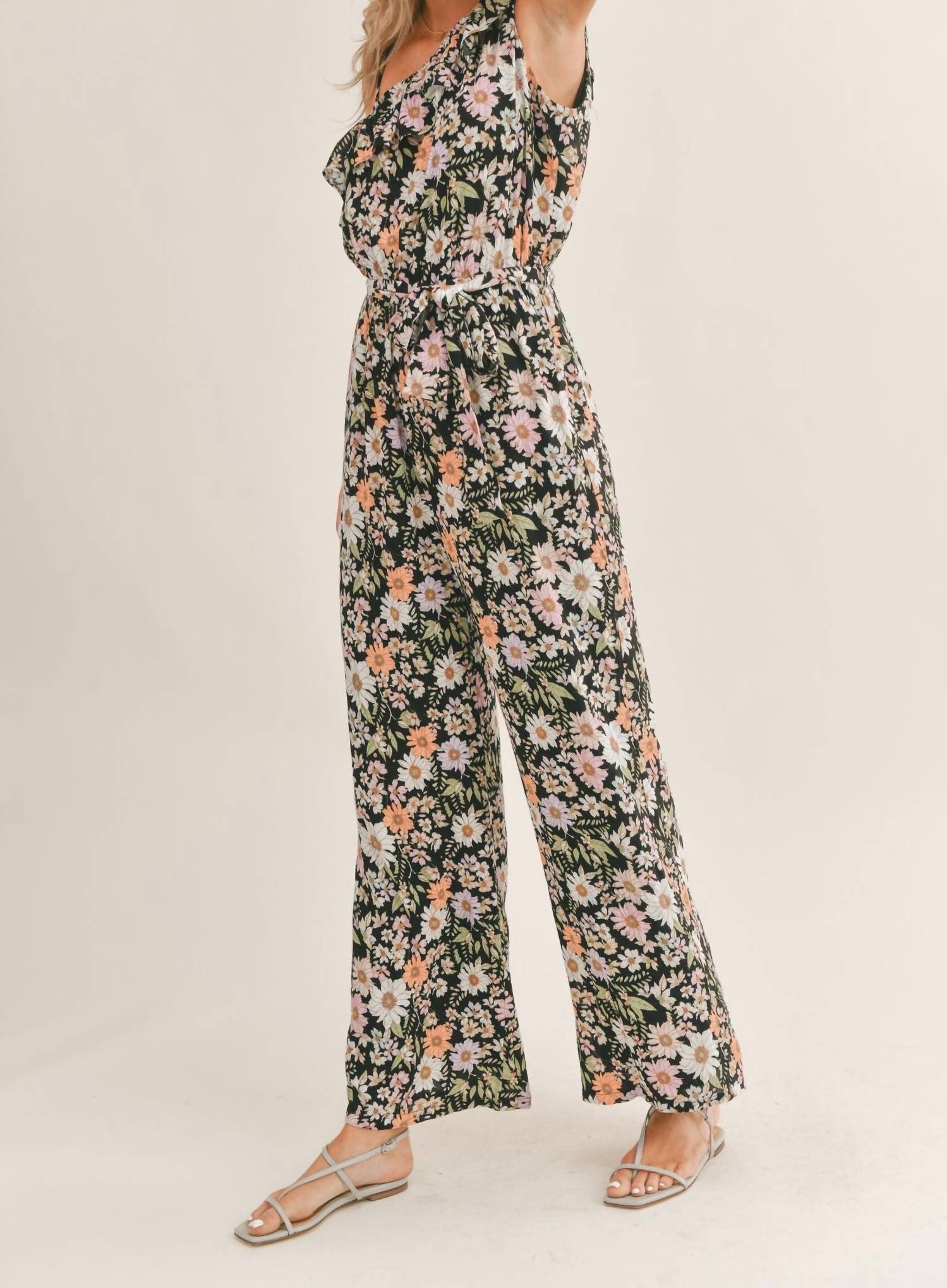 Sadie & Sage - Getaway Garden One Shoulder Jumper