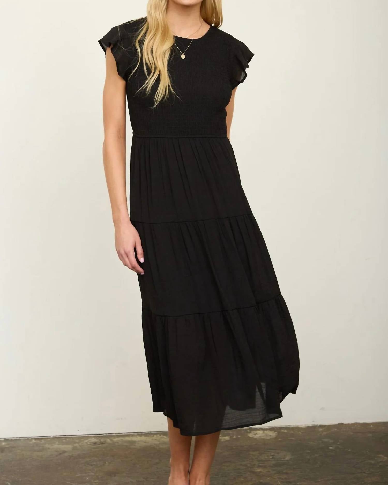 Blu Pepper - Tiered Smocked Short Sleeve Midi Dress