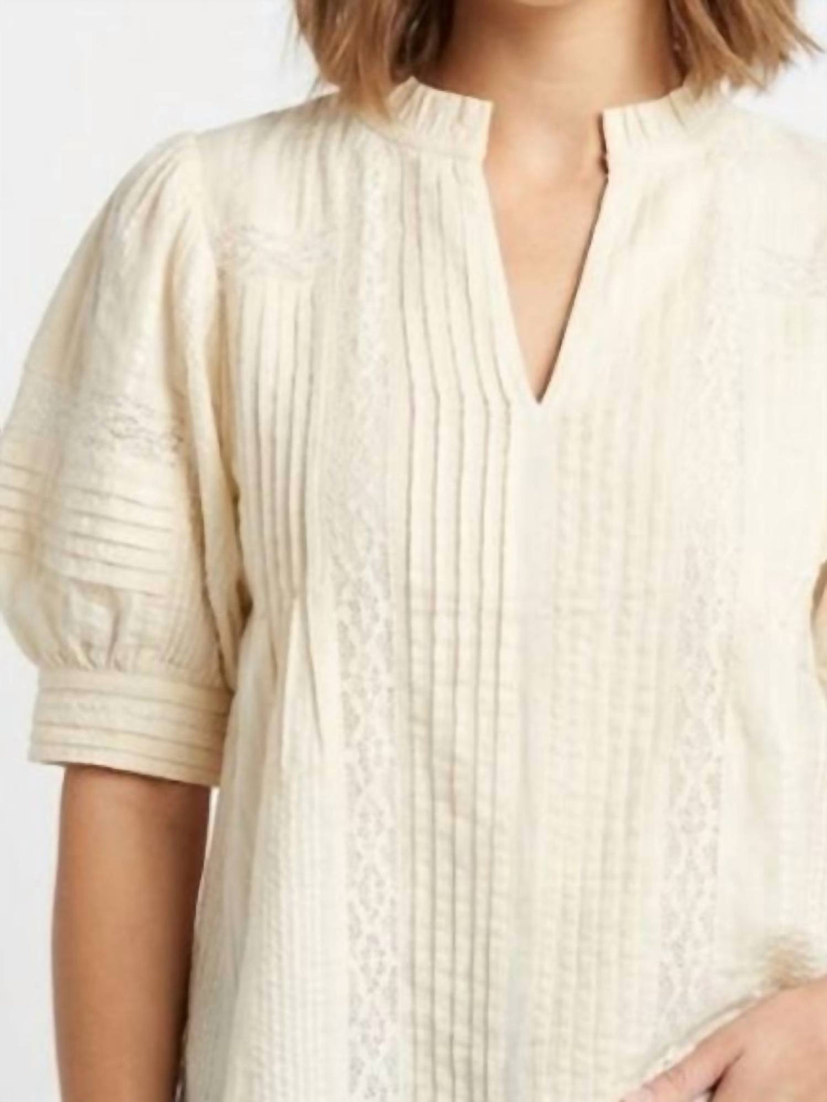 Thml - V-neck Elbow Sleeves Lace Top