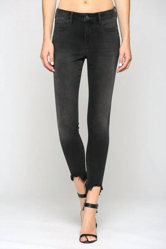 Frayed Hem Mid Rise Skinny Jean