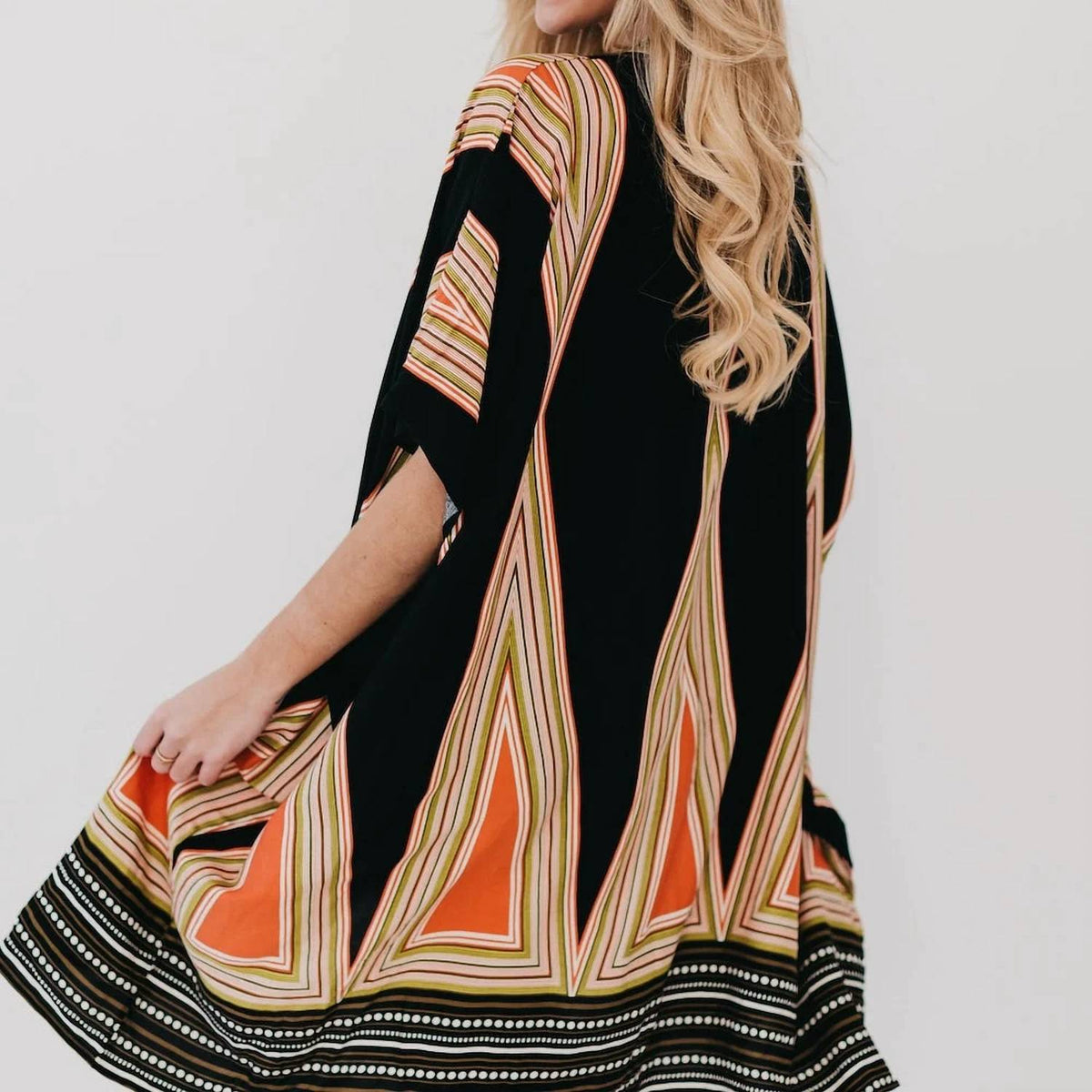 Pretty Simple - Desert After Dark Kimono