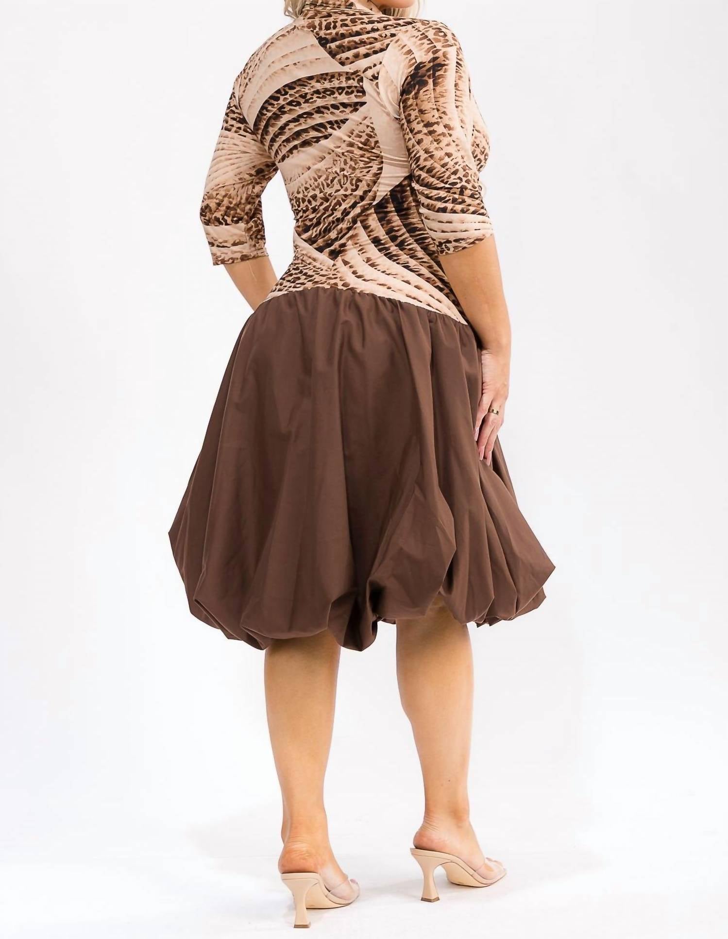 Karen T Design - V-neck Balloon Dress